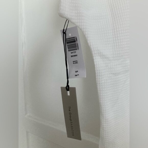 BNWT Babaton Berry T-Shirt - Picture 11 of 11